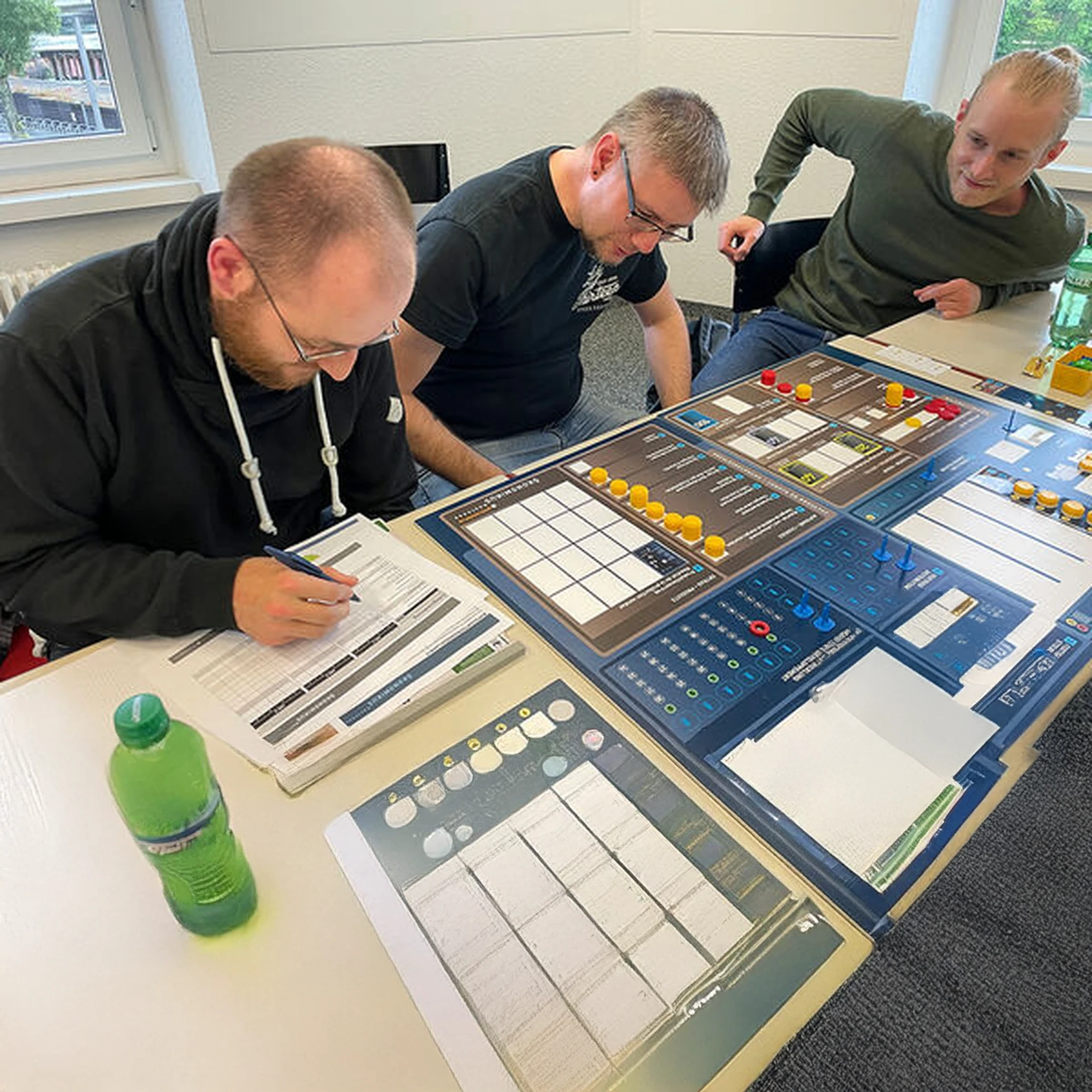 Technische Kaufleute – spielerisch zum Prüfungserfolg - Handelsschule ...